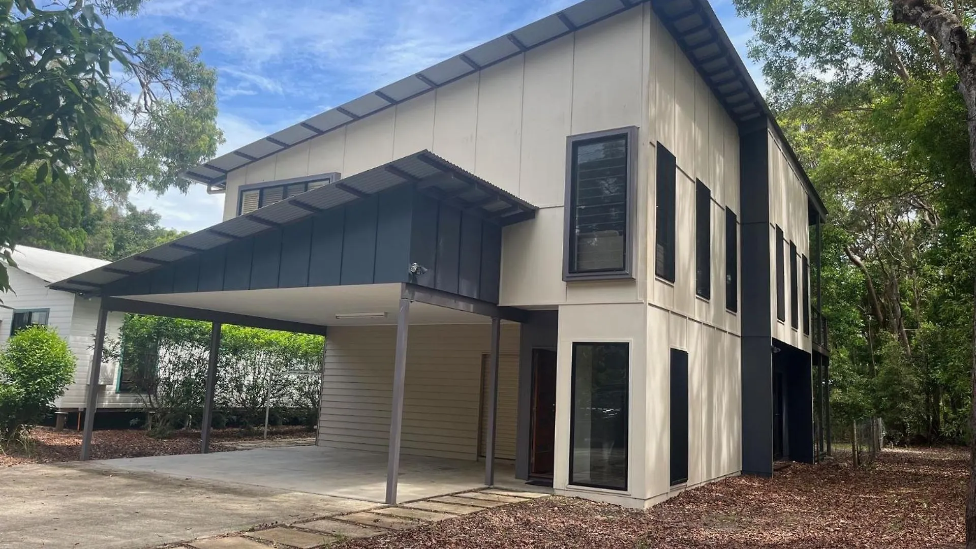 3 Naiad Court - Rainbow Shores Rainbow Beach 0*,